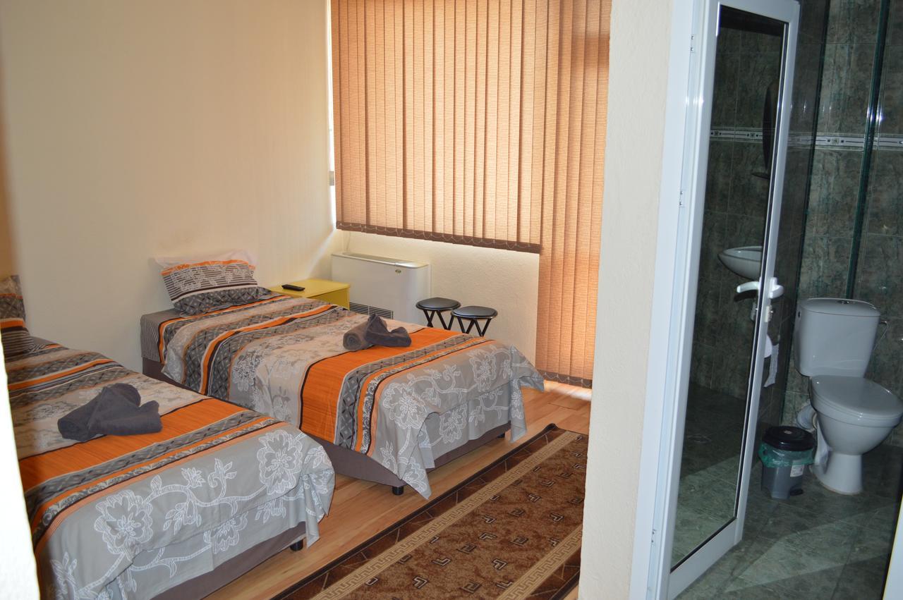 Dionis Hotel Petrich  Exterior foto